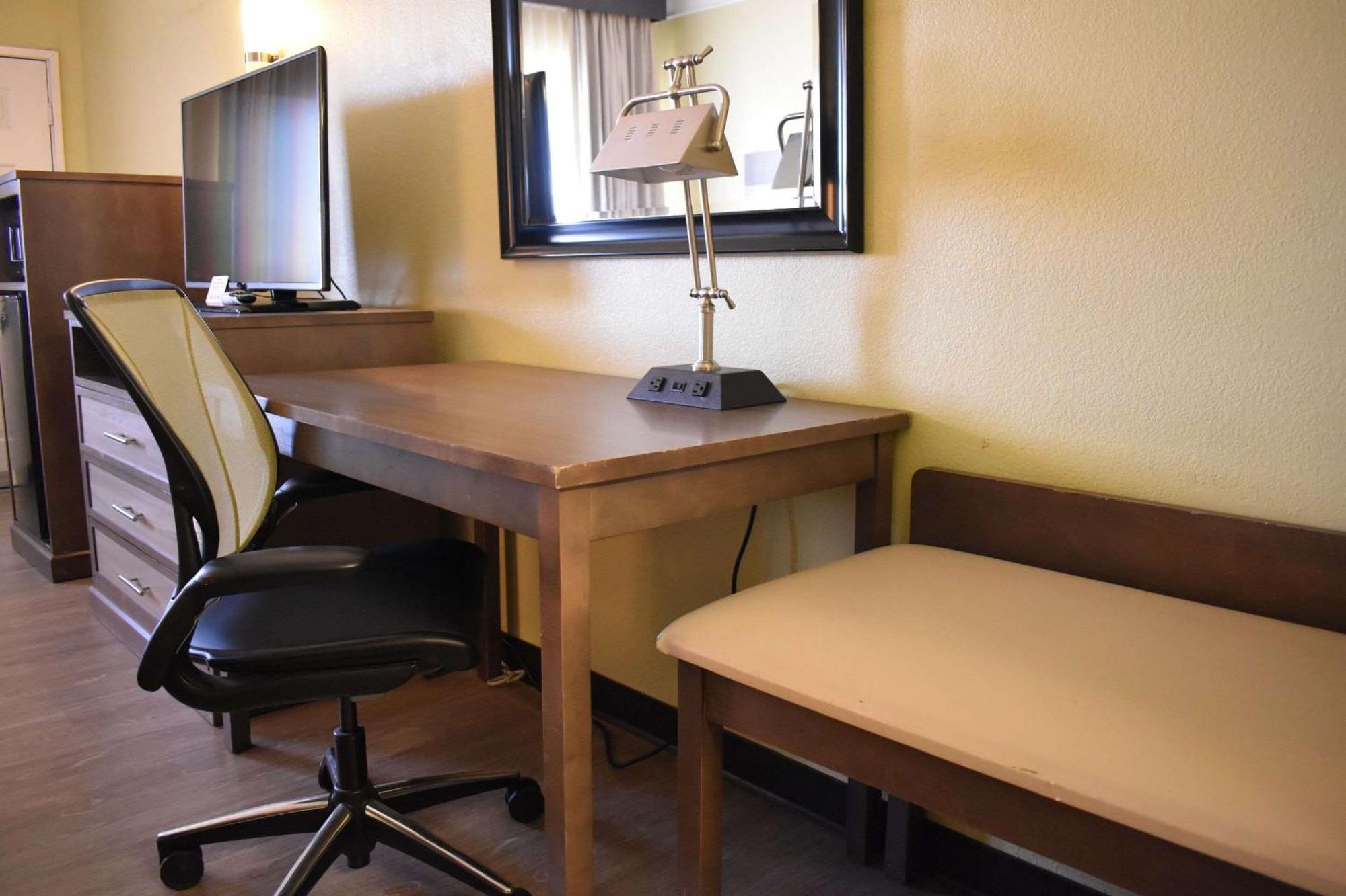 Quality Inn & Suites Gallup I-40 Exit 20 Buitenkant foto